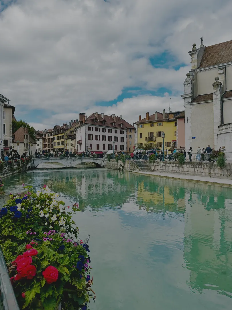 ANNECY VIEILLE VILLE ANNECY VIEILLE VILLE